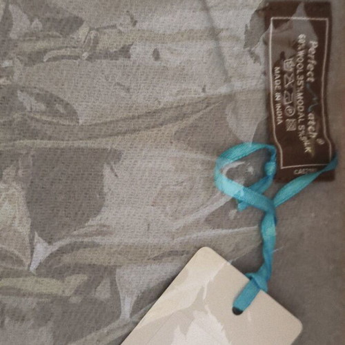Embroidered scarf pashmina Perfect Match new, wool modal silk blend