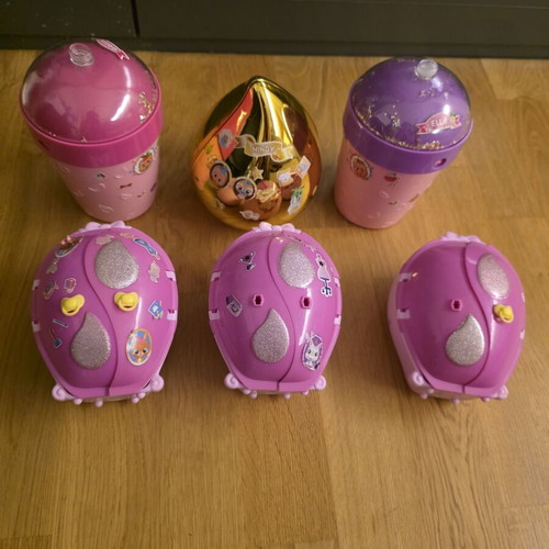 Cry Babies 6 Sets With Houses and Accessories Like New