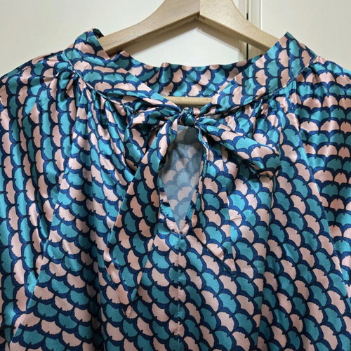 Satin midi dress new with colorful pattern size large