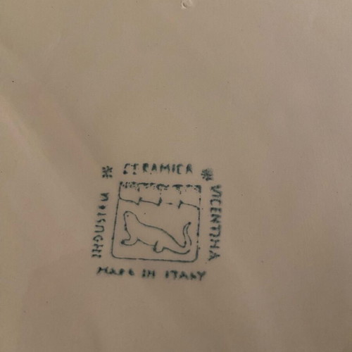 Oven dish with painting like new