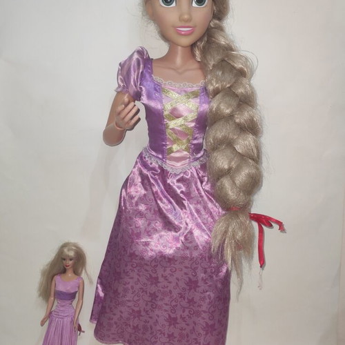 Disney Princess Rapunzel doll used, 80 cm height