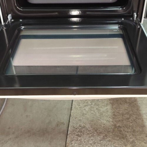 Pitsos Ceramic Stove like new, fully functional with two trays and grill