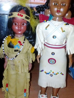 Vintage small collectible Indian dolls pack of 2 used