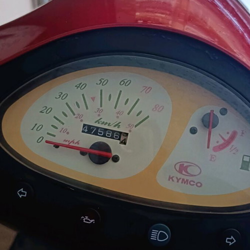 Μηχανάκι Kymco YUP 50 μεταχειρισμένο, δίχρονο, 50 cc, κόκκινο