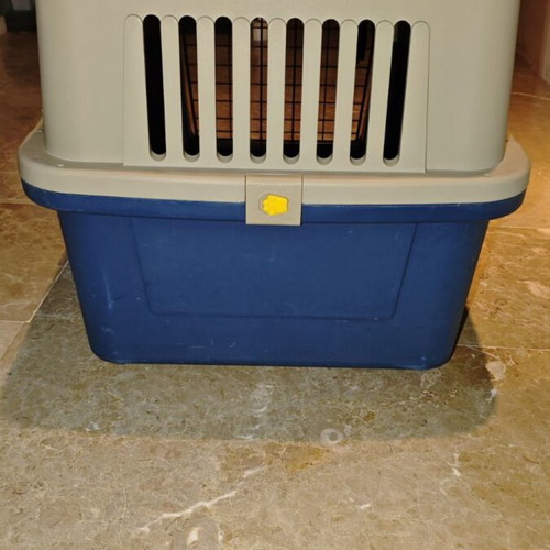 Dog Carrier box new, dimensions 41x66x47 cm