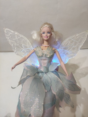 Barbie Swan Lake Odette 2003 doll used with light-up wings