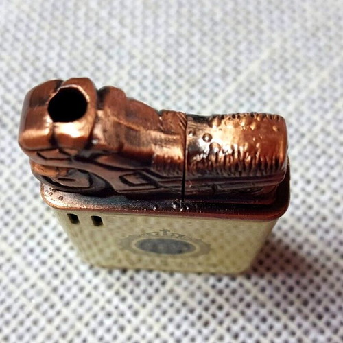555 State Express of London vintage lighter used with damage