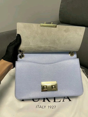Furla bag like new, blue
