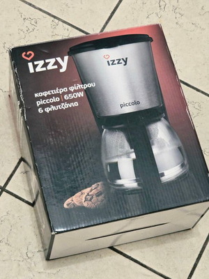 Izzy Piccolo filter coffee maker
