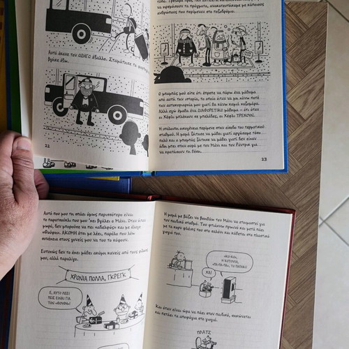 Diary of a Wimpy Kid 4 books like new