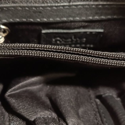 Shoulder crossbody bag like new, genuine soft leather, black