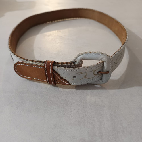 Women's animal print belt 100cm used with embossed details