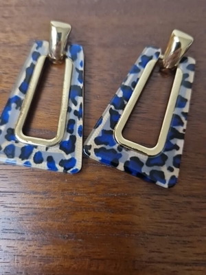 Zara animal print earrings like new, blue and gold