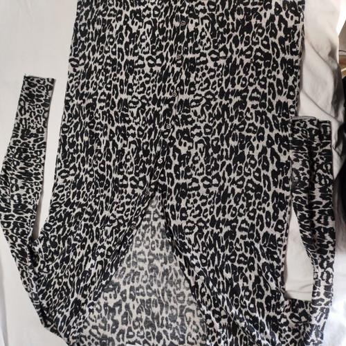 Cardigan large used, black and gray