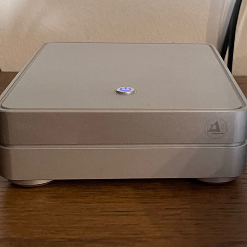 Phonostage Clearaudio Basic V2 used preamplifier for turntable