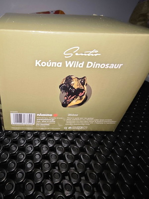 Dinosaur mug new, box only