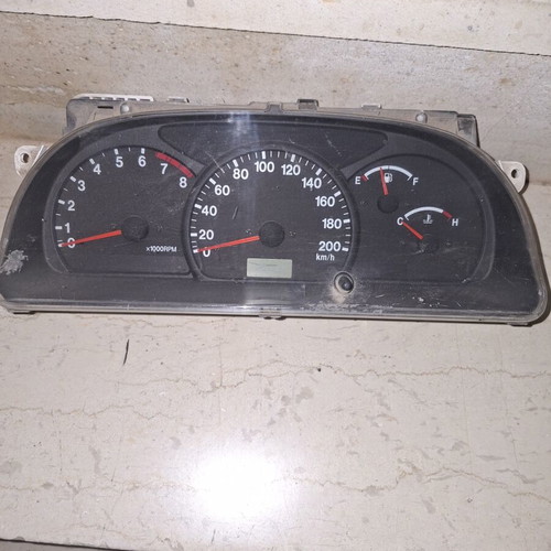 Suzuki Grand Vitara instrument cluster used 2.0cc 99-03 model
