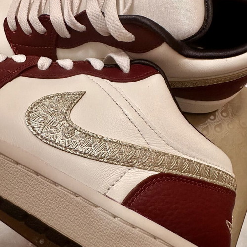 Air Jordan 1 Low SE CNY sneakers new, size 44, white