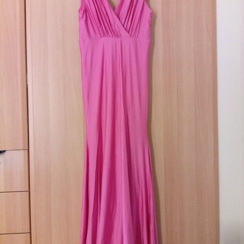 Long pink evening dress like new with neckline and open back