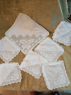 Crochet doily set used, 6 pieces with different designs