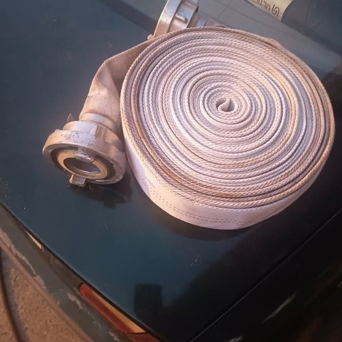 Fire hoses set of 3 with adjustable nozzle, 20m each