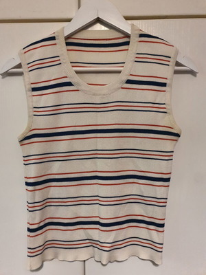 Striped sleeveless top like new, white and blue