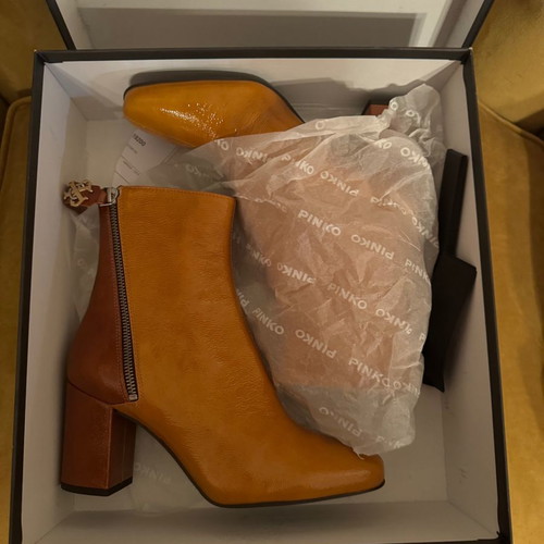 Pinko women's ankle boots new, leather, size 39, 6 cm heel