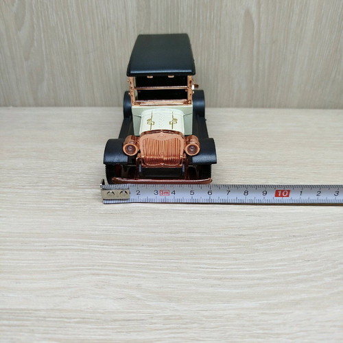 Antique Toy Truck miniature new 1:32 scale metal with mechanism