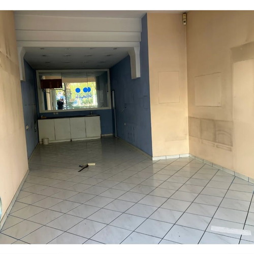 Commercial Store 43sqm for Rent in Nikaia Perivolaki Central