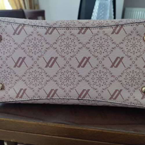 Carpisa and Verde shoulder bags, like new, blue and pink powder