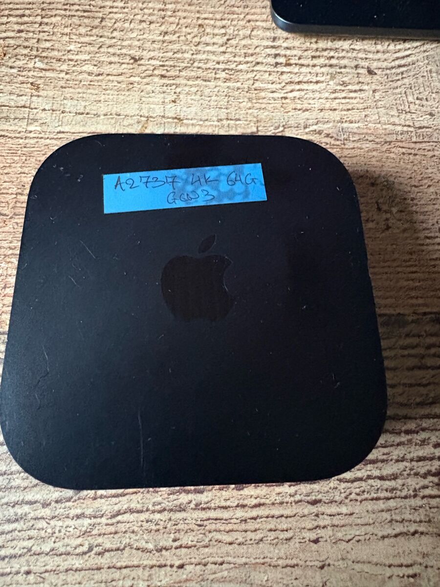 Apple TV A2737 used, 4K 3rd generation,… - € 80,00 - Vendora.cy