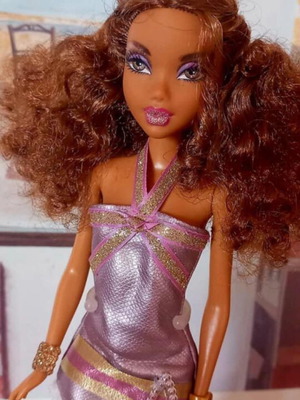 Κούκλα Barbie My Scene "My Bling Bling" Madison μεταχειρισμένη με ρετρό αξεσουάρ