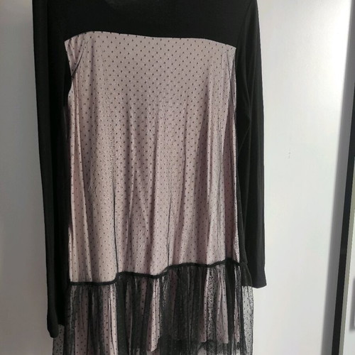La Mode Est A Vous Rosalyn dress like new, black and pink