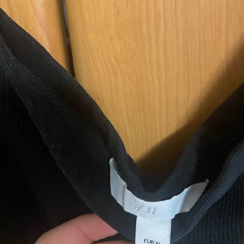 H&M Black Ribbed Tank Top XL Like New