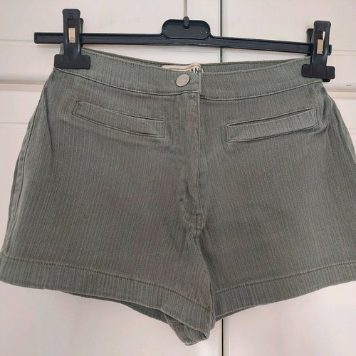Γυναικεία σορτς N.L. JEANS (L) σαν καινούργια, πακέτο 2, μπεζ και πράσινα