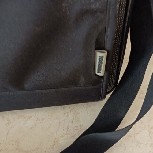 Toshiba laptop carrying bag like new