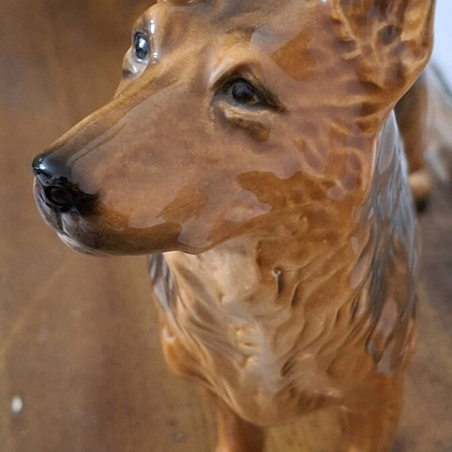 Goebel German Shepherd Figurine 30618-20 like new, vintage