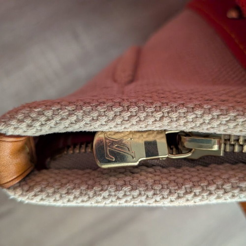 Louis Vuitton Antigua Cabas MM shoulder bag used, beige and red