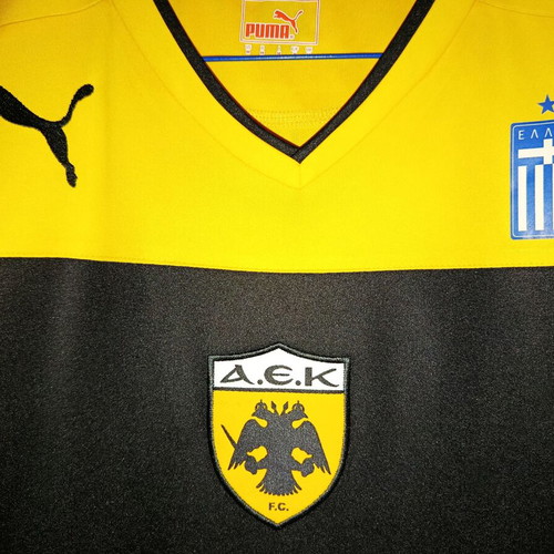 AEK Puma 2012-2013 jersey new with player autographs