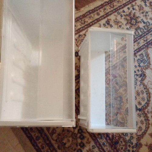 Indesit fridge drawers used
