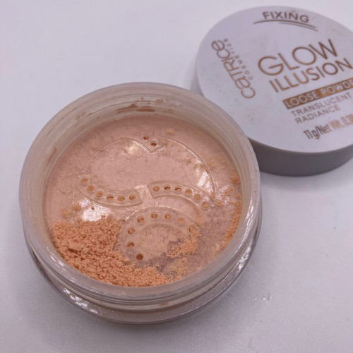 Catrice Glow Illusion Loose Powder lightly used
