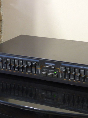 Sony SEQ-210 στερεοφωνικός γραφικός equalizer μεταχειρισμένο, vintage Hi-Fi
