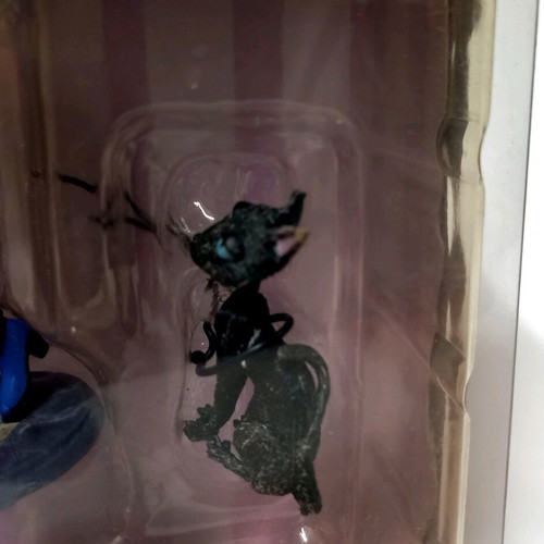 Coraline Set C collectible figures NECA like new, sealed