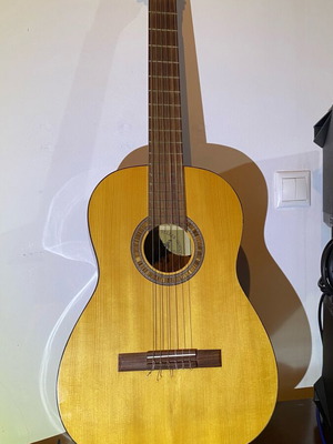 Oscar Teller 751H Vintage Classical Guitar like new (1980)