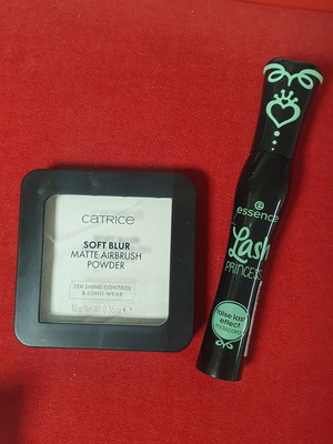 Essence Lash Princess Mascara and Catrice Soft Blur Powder set new