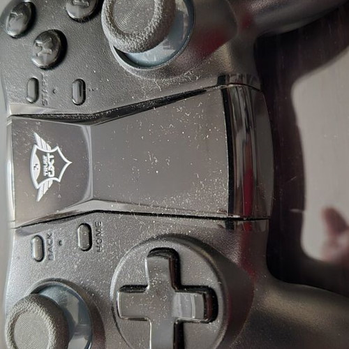 Trust GXT USB Wired Gamepad for PC like new