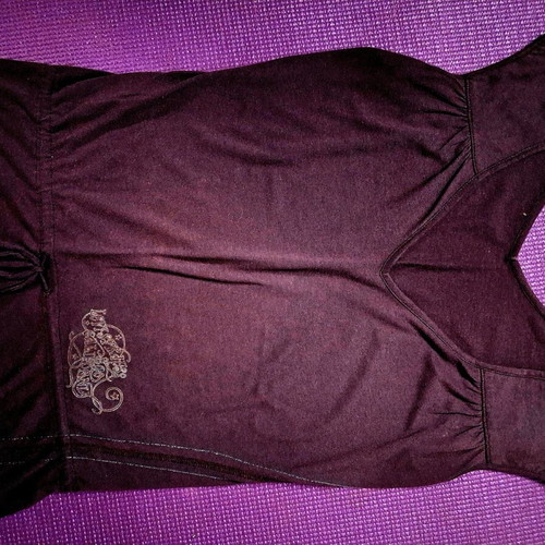 Levi's blouse like new, purple, size M