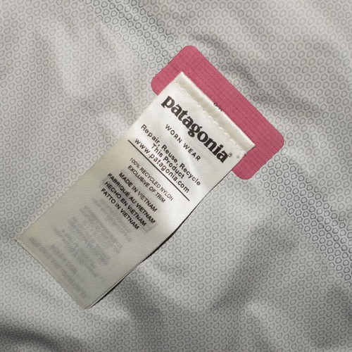 Patagonia Torrentshell 3L Rain Jacket women new, size XXS, red and pink