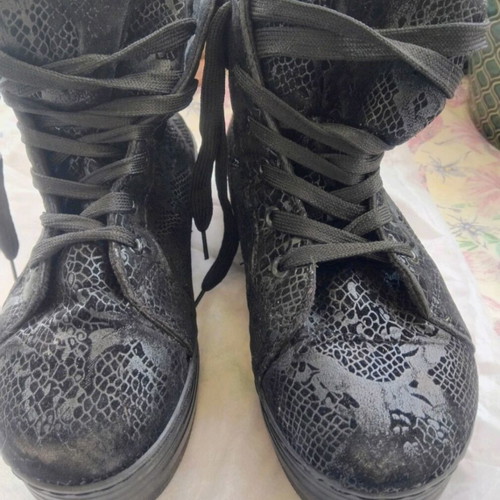 Velvet boots with lace design size 40 like new