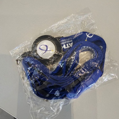 Airport lanyard blue extendable with badge reel new for employees
